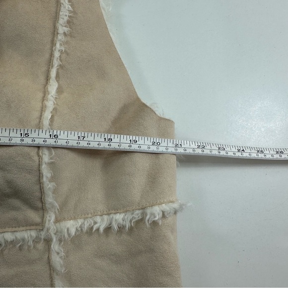 Karen Kane Ivory Open Front Vest Jacket Faux Suede Fur Woman's Large - Picture 7 of 8